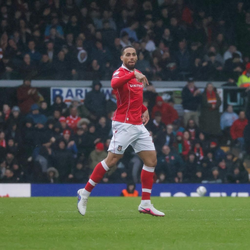 Zak Vyner Makes Wrexham AFC Debut in Dramatic EFL Championship Win