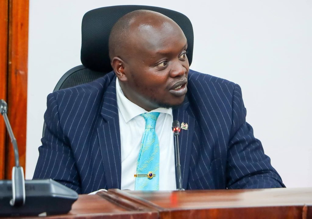 Cherargei Warns Uhuru Kenyatta Risks Losing Retirement Benefits Over Active Politics