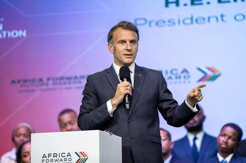 Macron Rebukes Noisy Audience at University of Nairobi Summit