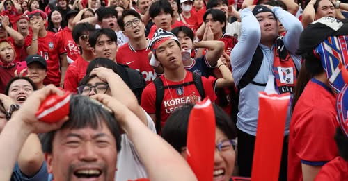 South Korean President Orders Probe Into World Cup Exit as Coach Hong Myung-bo Quits