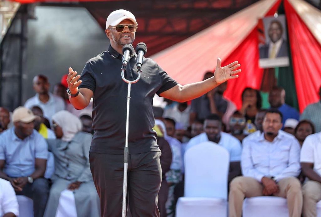 HASSAN OMAR TAKES GRASSROOTS CAMPAIGN TO KISAUNI, URGES VOTER REGISTRATION